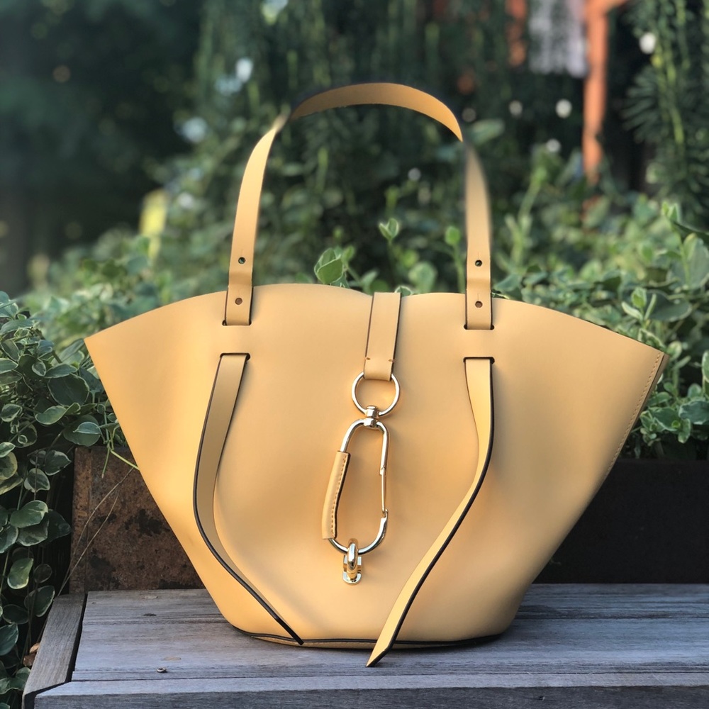 Zac Zac Posen Butter Belay Tote
